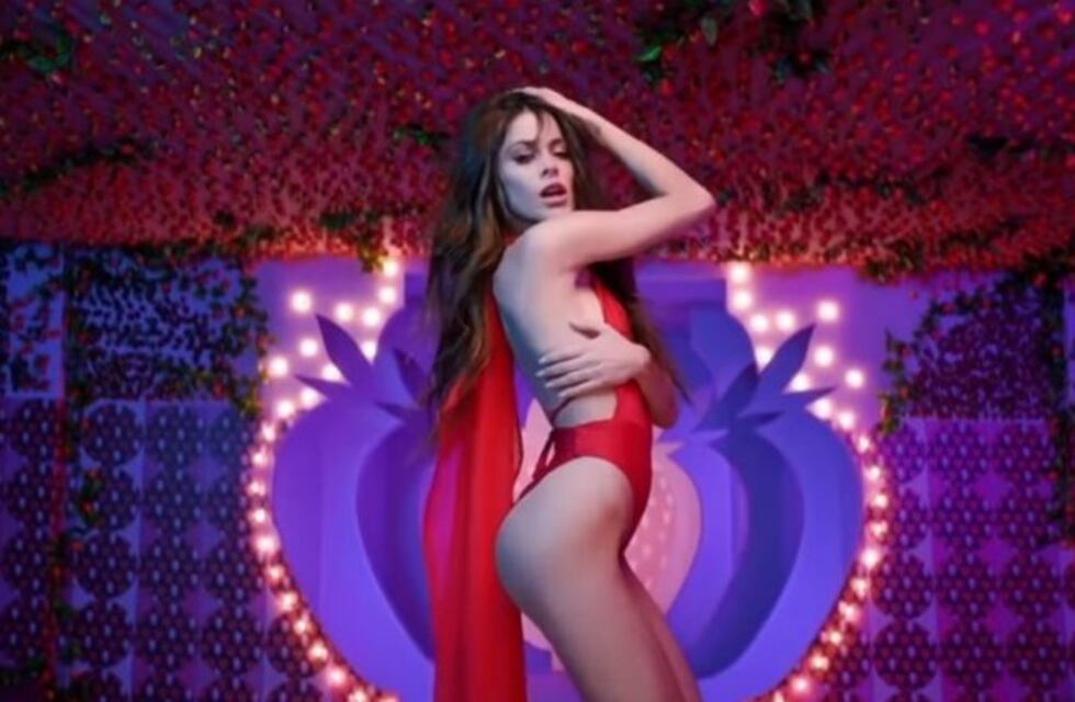 Tini Stoessel publicó un divertido blooper que sucedió en la grabación de "Fresa"