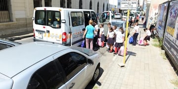 Transportes escolares en Córdoba\u002E