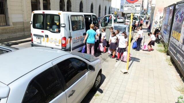Transportes escolares en Córdoba.