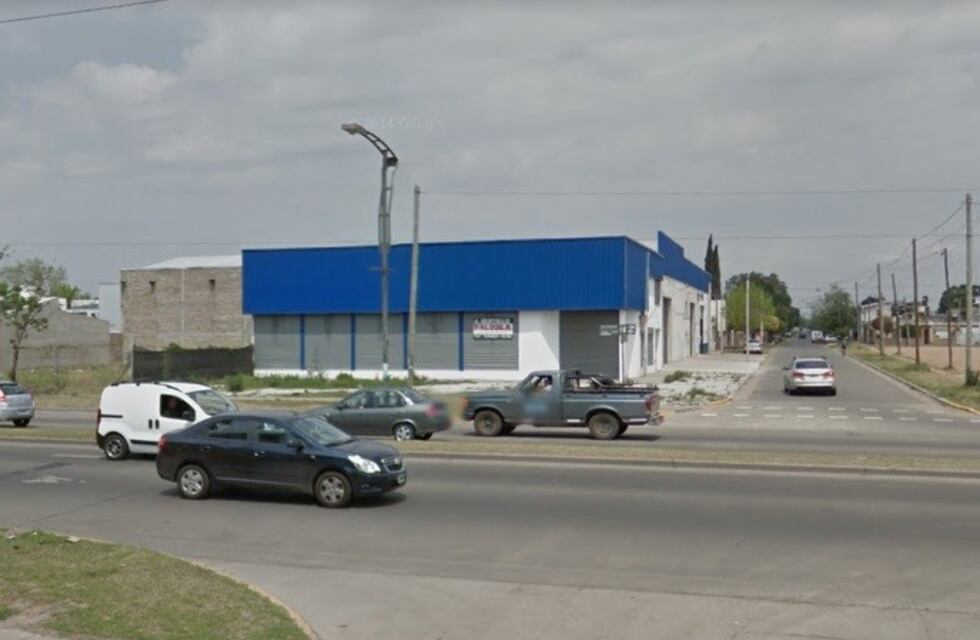 Ladrones interceptaron a una mujer, balearon su auto y le robaron $160 mil