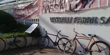 Operarios de Vassalli rechazaron la oferta de la empresa