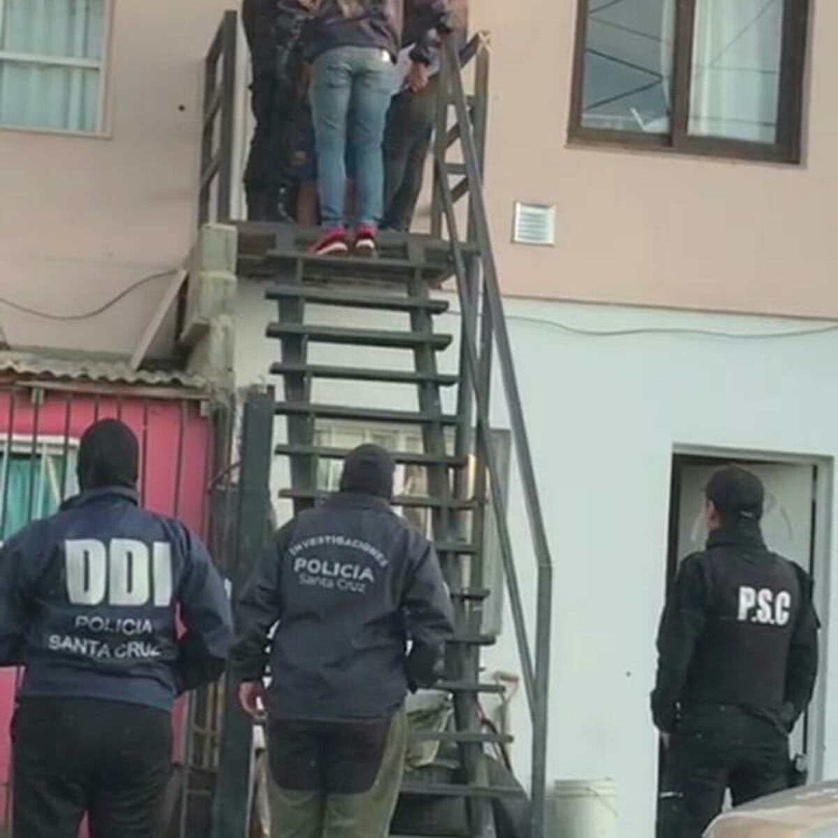 El Calafate, DDI secuestra drogas y se esclarecen hechos delictivos