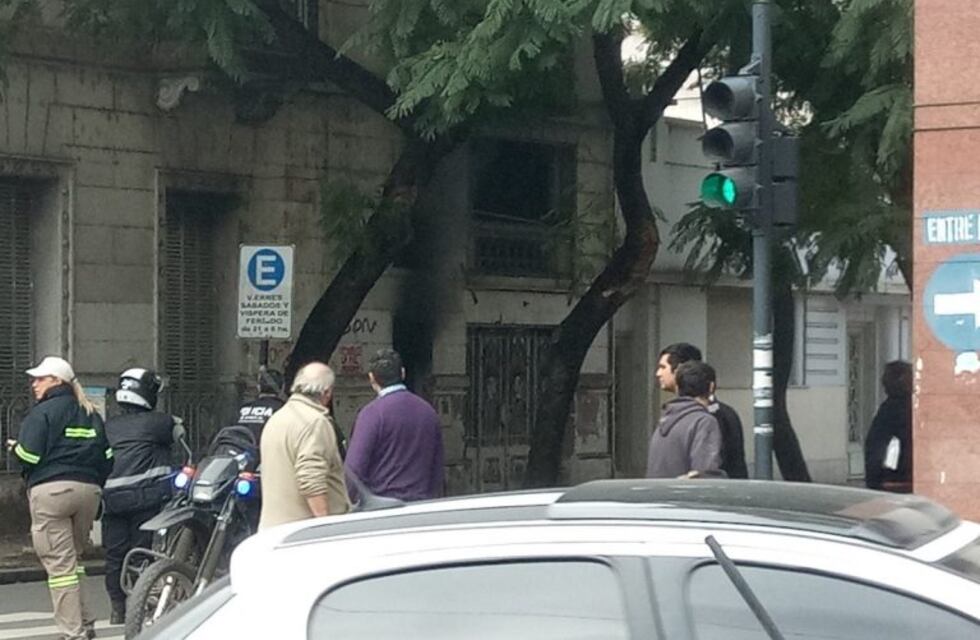 Tensión en Montevideo y Entre Ríos por el incendio de una vivienda