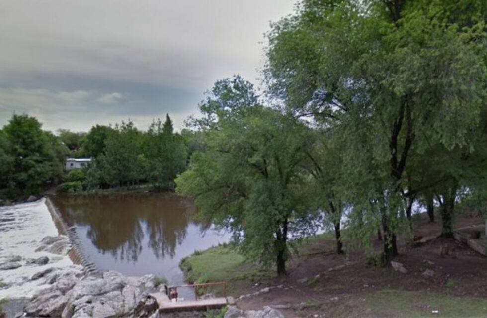 Encontraron el cuerpo sin vida de un hombre en un balneario de Cosquín