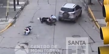 Choque en JJ Paso y Olavarría