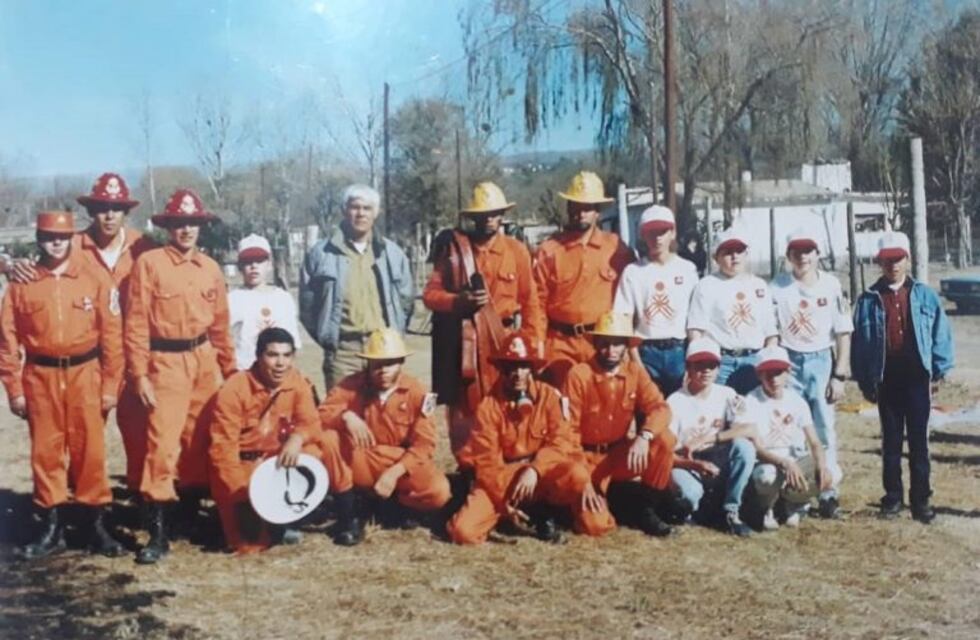 ¡Los bomberos de Icho Cruz cumplen 25 años!