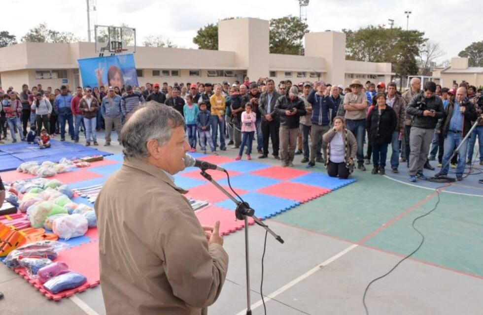 Se habilitó la temporada de actividades en el nuevo polideportivo de Miraflores