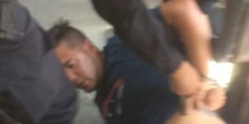 Sebastián Barco, el acosador de Monte Grande que casi es linchado por pasajeros en un colectivo tras mostrarle sus partes íntimas a una nena\u002E