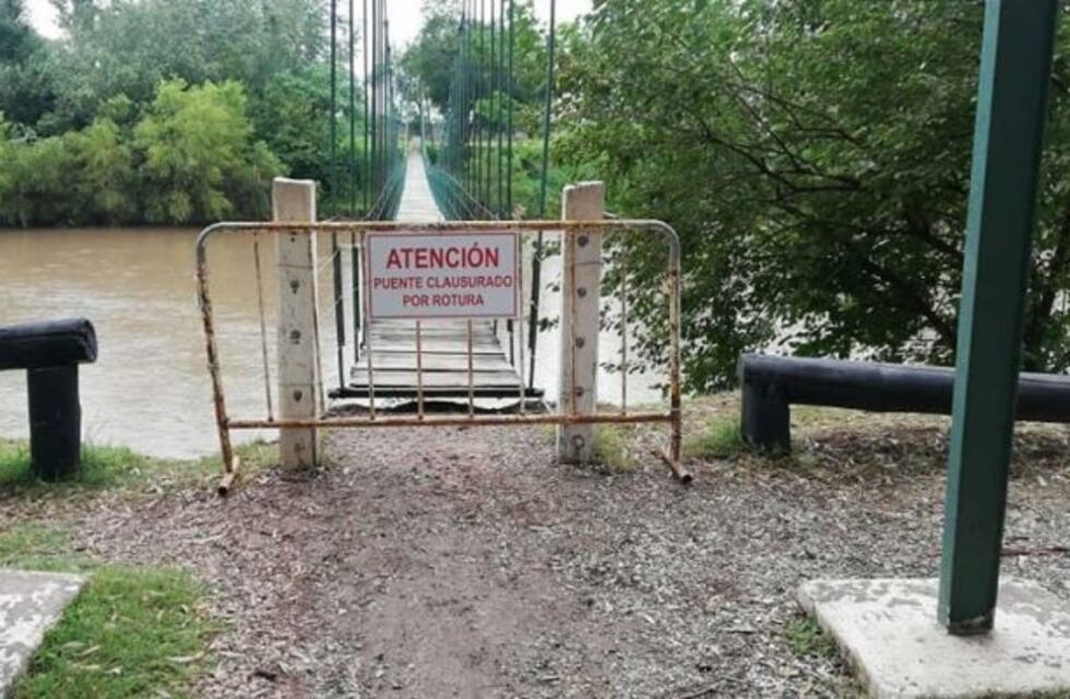El Puente Colgante de Arroyito está clausurado por tiempo indeterminado