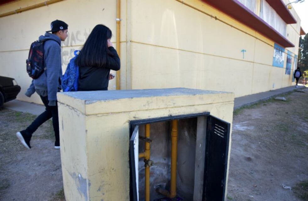 Delincuentes dejaron a un barrio platense sin servicio de gas: la indignación de los vecinos