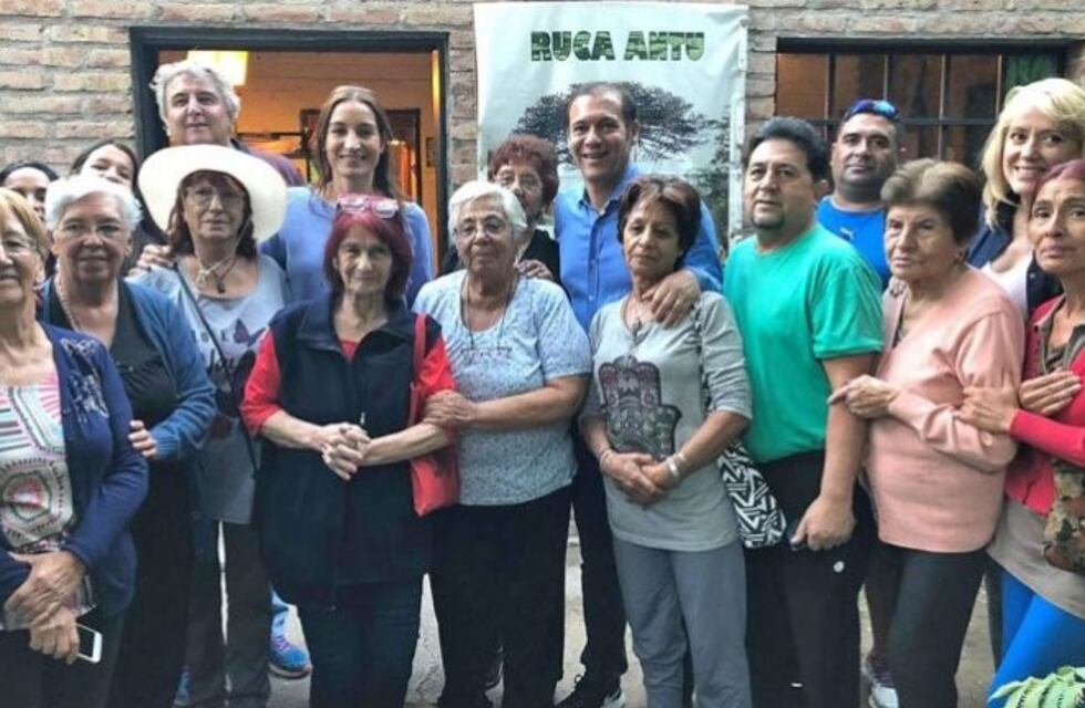 Gutiérrez prometió capacitar a los jóvenes en distintos oficios para facilitar su inserción laboral