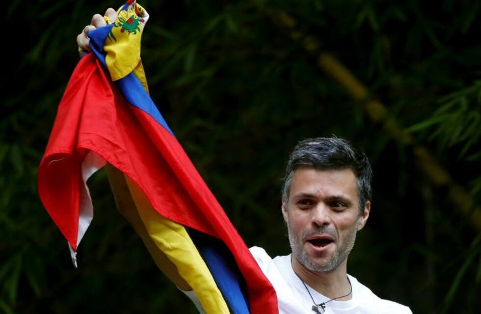 Vuelven a conceder el arresto domiciliario al opositor venezolano Leopoldo López