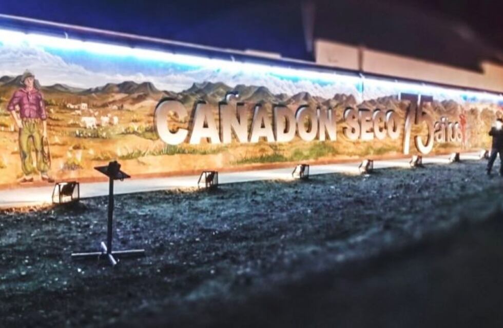 Cañadón Seco: refaccionan escuela primaria