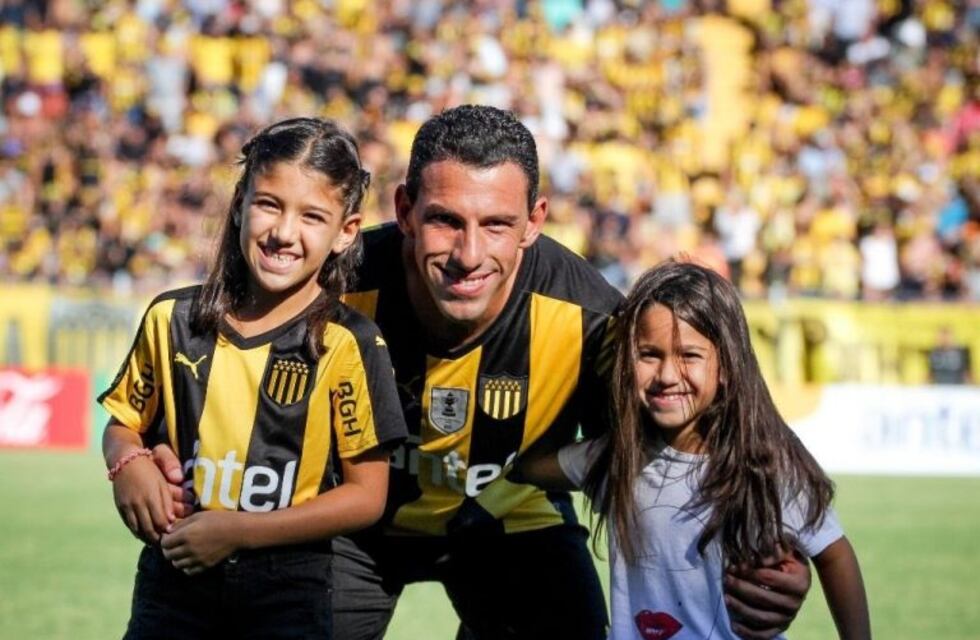 Maxi Rodríguez seguirá hasta fin de año en Peñarol y Newell's se queda sin refuerzo