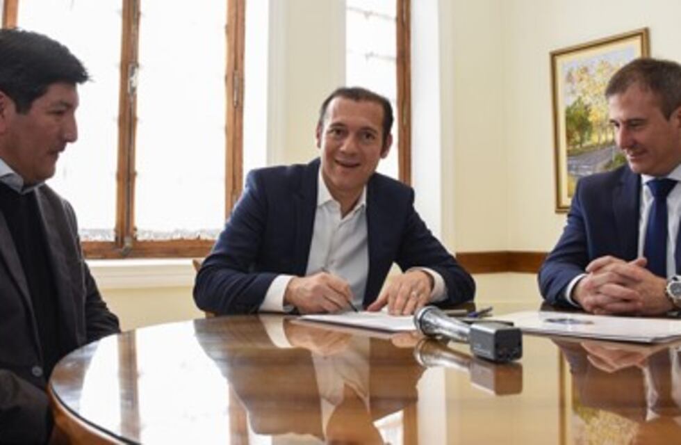 Entregaron fondos para la ampliación del centro de salud de Villa Pehuenia