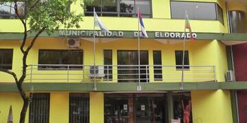 Causa penal al joven que llegó a Eldorado oculto en un camión y sumario en el Concejo al hermano