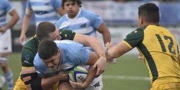 El seleccionado no pudo aprovechar el hombre de más en el Hipódromo\u002E (@lospumitasarg)