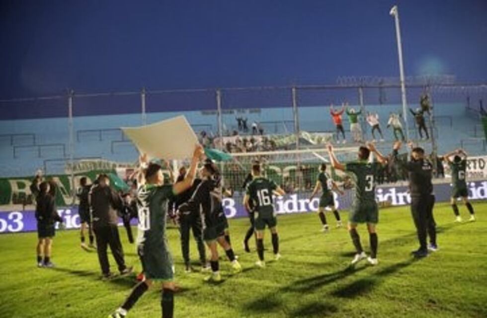 Arzubialde y Montoya ya están en octavos de la Copa Argentina con Estudiantes (SL)