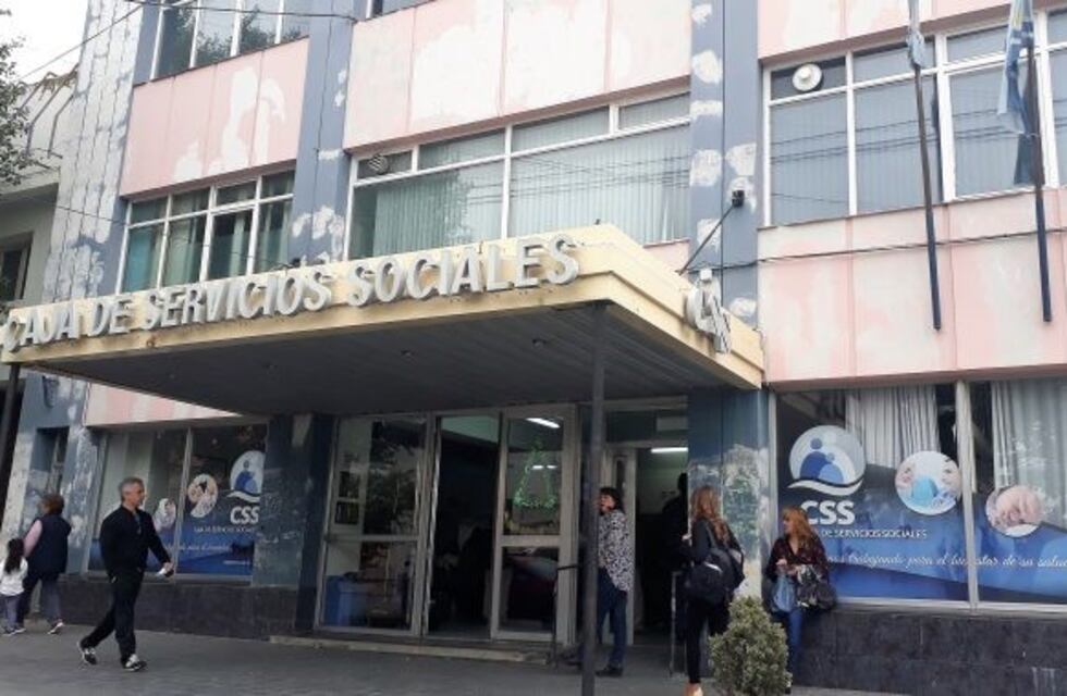 Piden la renuncia de Irene Quinteros y doctor Santiago