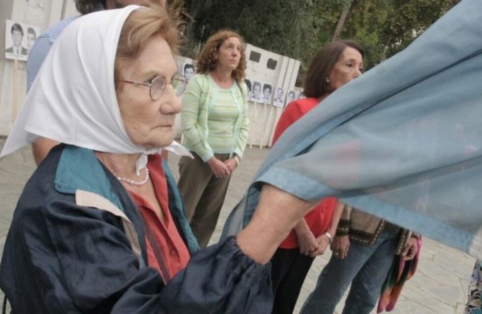 Murió Margarita Guerrero de Barrera Oro una de las fundadoras de Madres de Plaza de Mayo