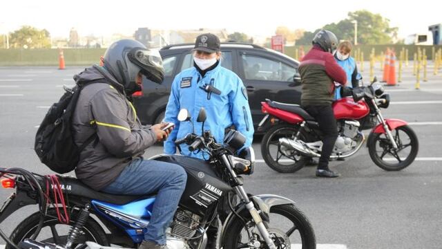 Nuevos controles en los accesos a la Ciudad de Buenos Aires (Foto: Clarín)