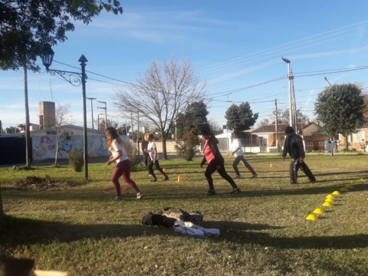 Gimnasia en Plaza Barrio San Martín\u002E Diario Tortuga\u002E