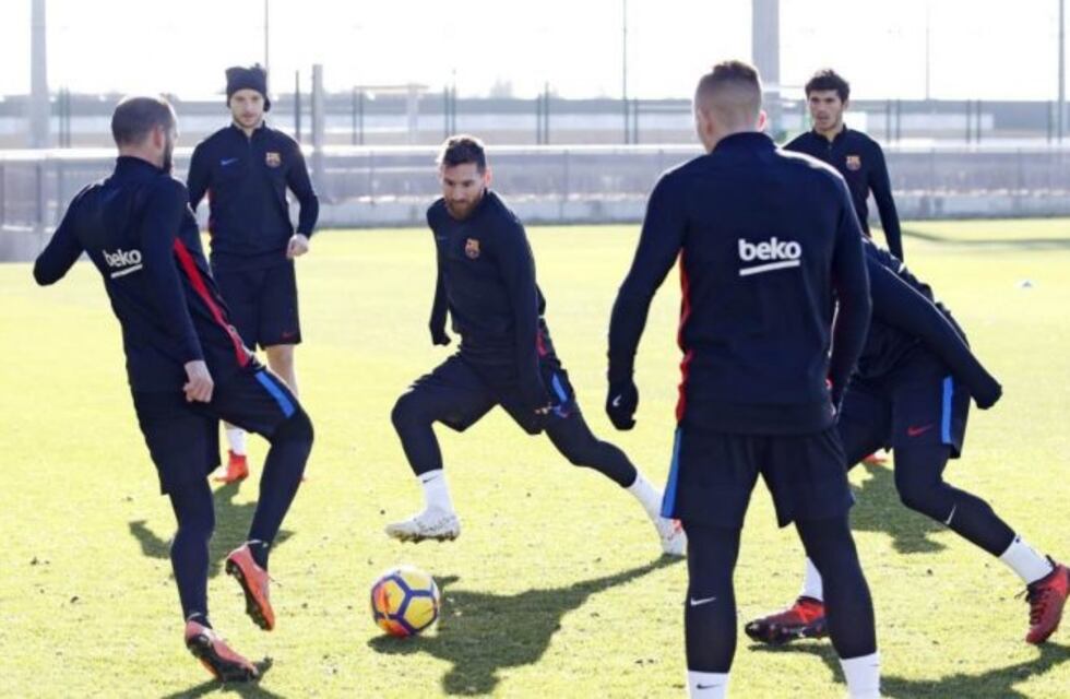 Lionel Messi se reincorporó a los entrenamientos del Barcelona