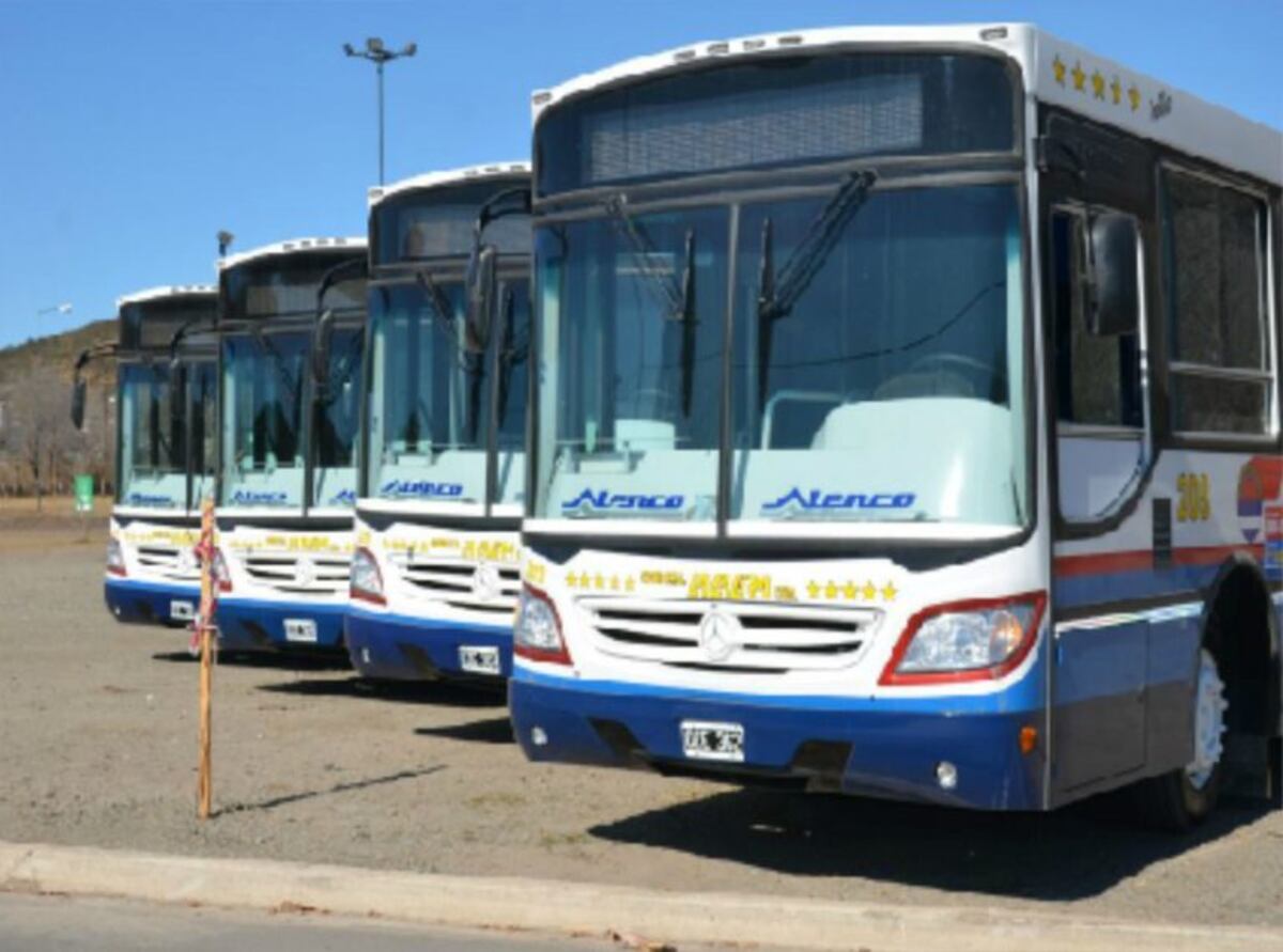 La Cooperativa de Transporte La Calera se adhirió al paro\u002E