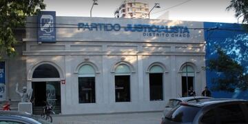 Ofrecen cursos de capacitación profesional gratuita \u002E (Web)\u002E