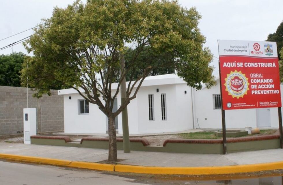 El Comisario Luis López visitó Arroyito para ver los trabajos en la posta sur