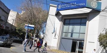 Banco Nación, sucursal San Luis.