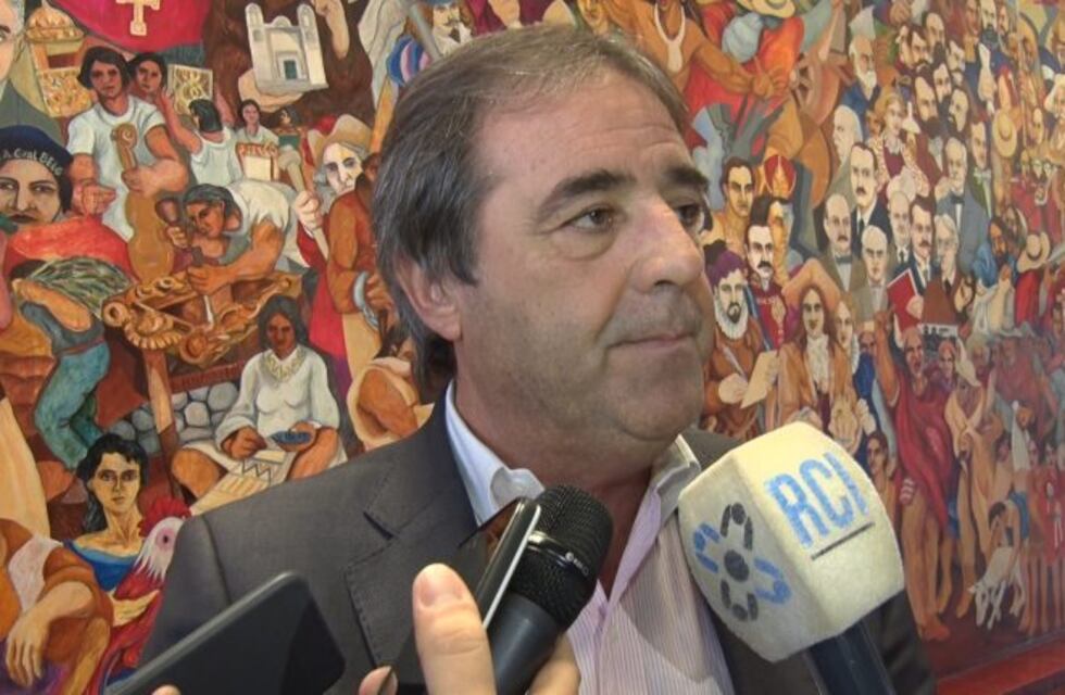 De no mediar imprevistos, ratificarán decreto de pase a planta permanente