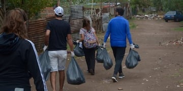 Entregaron 16 mil bolsones de alimentos en Bahía Blanca