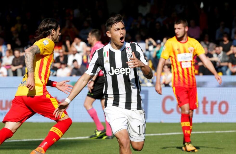 ¡Tuvo revancha! Dybala marcó un hat-trick en la goleada de Juventus sobre Benevento
