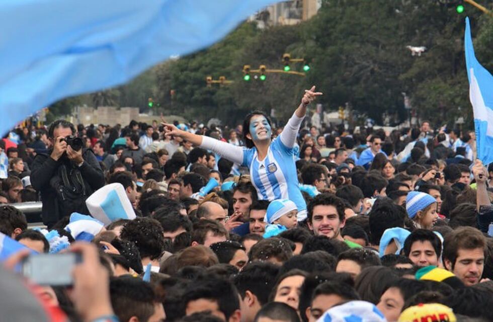 Mundial: el partido contra Francia, en pantalla gigante en la Plazoleta del Fundador