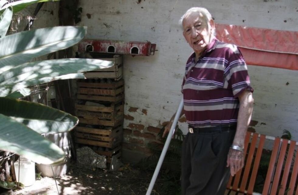 Ataron con alambre a un jubilado y le robaron $600.000