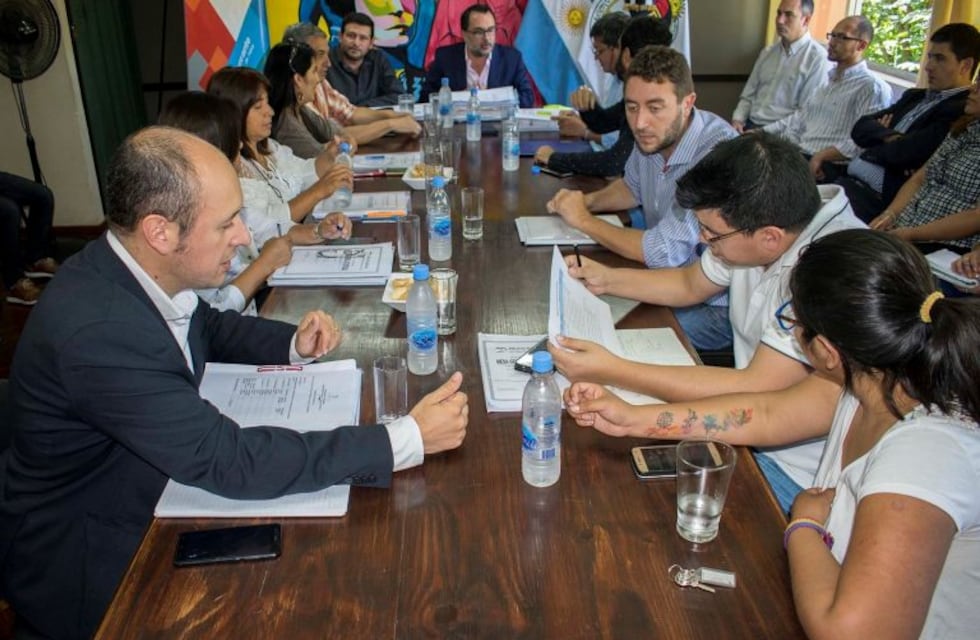 Concejales se disponen a aprobar el presupuesto municipal 2019