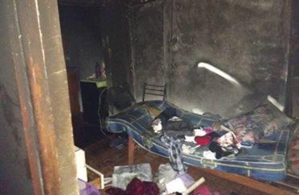 Intentaron robar una vivienda de barrio Santa Rosa, no pudieron y la incendiaron