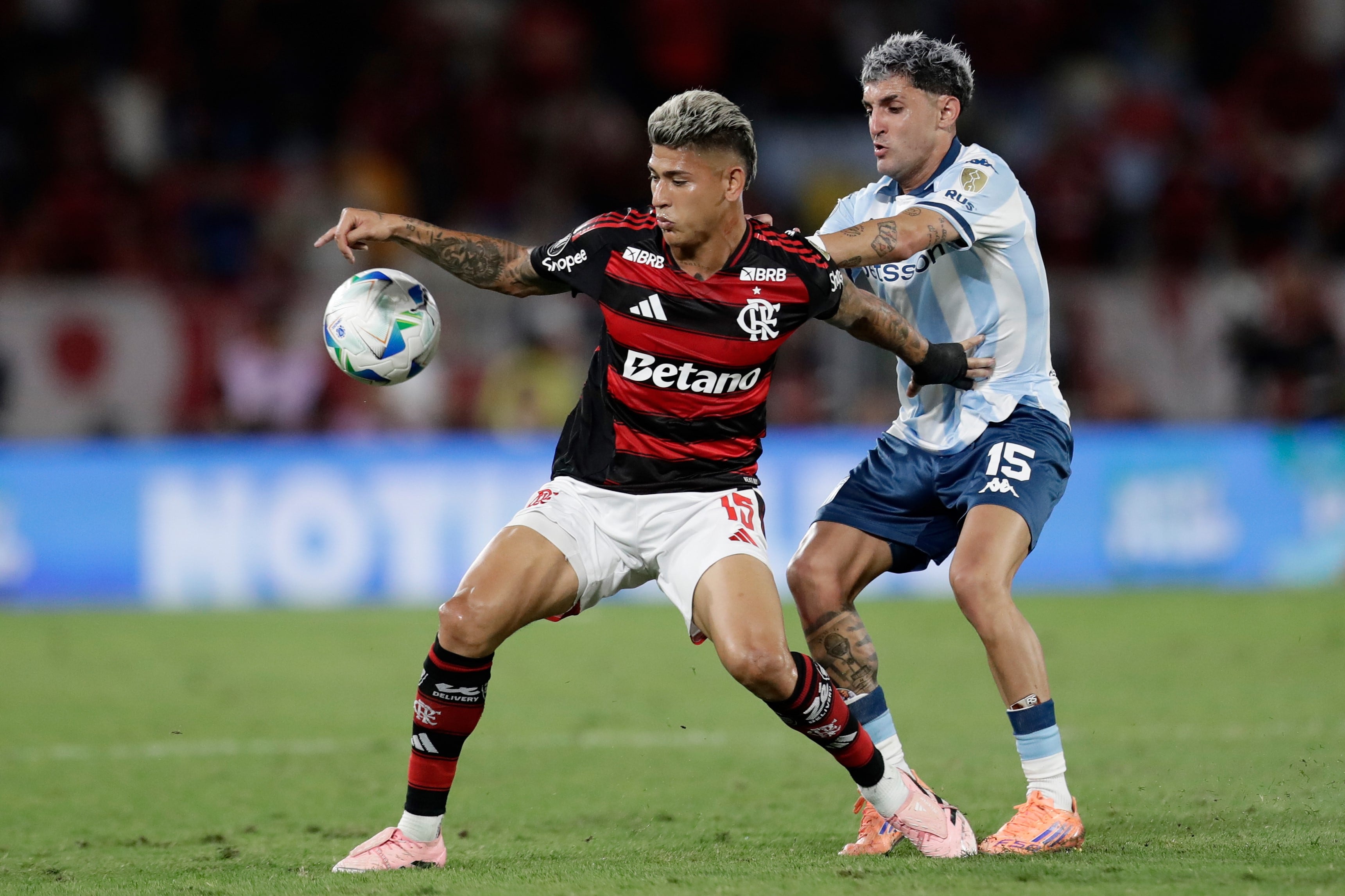 Flamengo vs. Racing (AP)