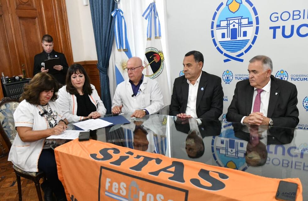 Jaldo firmó un nuevo acuerdo con SITAS y amplía derechos a trabajadores de salud