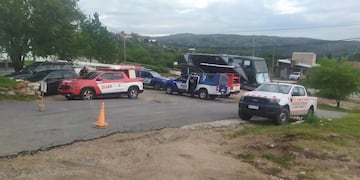 Operativo de búsqueda de la mujer extraviada en el cerro Los Gigantes. Finalmente hallada sana y salva. (Foto: Facebook / Bomberos Voluntarios Tanti).