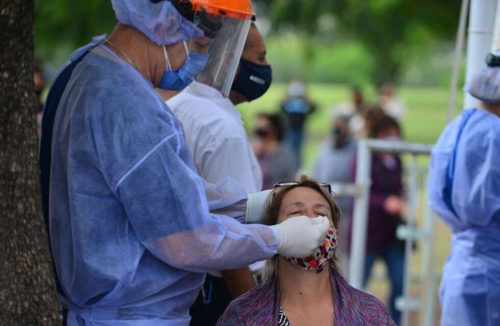 Covid en Córdoba: confirmaron cuatro muertes y 1.127 nuevos casos durante este miércoles