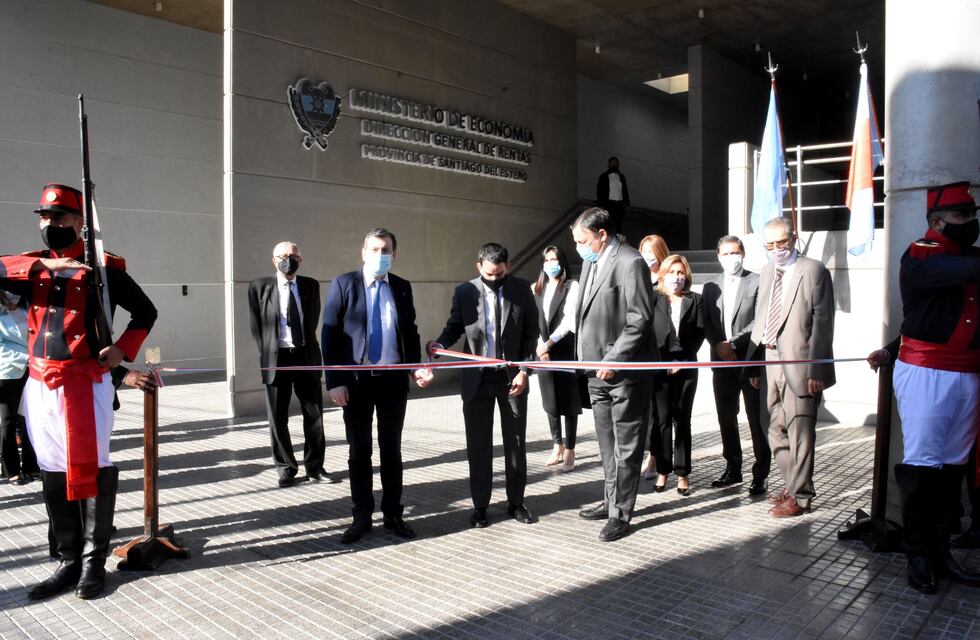 Zamora inauguró el nuevo edificio de la Dirección General de Rentas