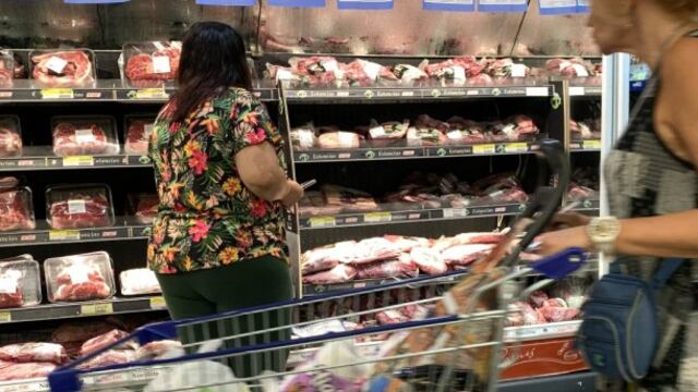 Miles de chilenos viajaron a Mendoza a comprar mercadería por la diferencia de precios.