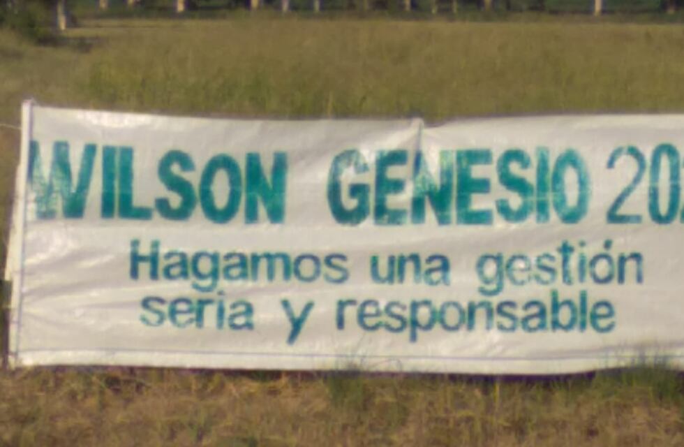 Arroyito: Wilson Genesio, mediante pancartas, lanzó su candidatura para la intendencia 2023