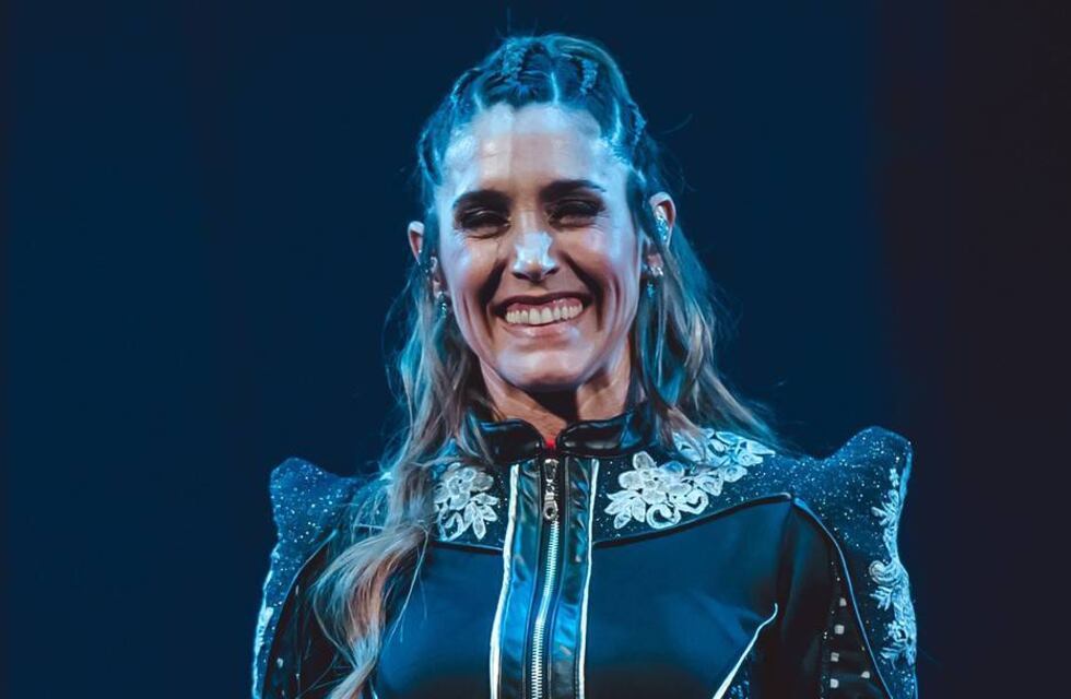 Al ritmo de Ráfaga en TikTok: Soledad Pastorutti bailó con torta en la cara