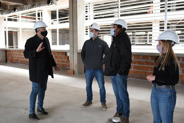 Recorrida de Castellano por el nuevo Hospital