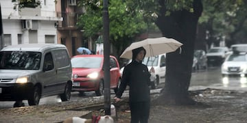 Las lluvias del viernes se extenderán en la madrugada y horas de la mañana en Córdoba.