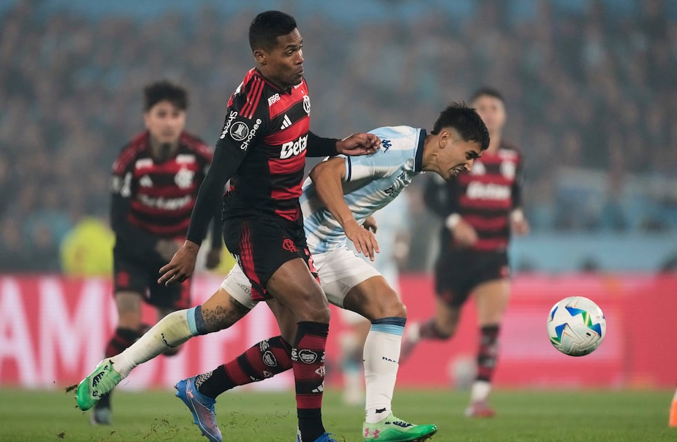 En un partido para el infarto, Racing no pudo darlo vuelta y Flamengo es finalista de la Copa Libertadores