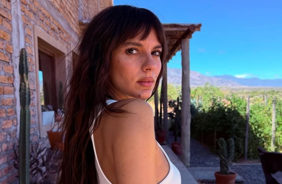 Gimena Accardi se adelantó al verano, mostró su colección de bikinis y dejó ver su tatuaje más íntimo